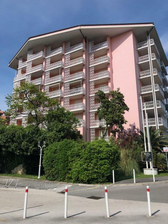 Room 211 - Aparthotel Jadranka بورتوروز المظهر الخارجي الصورة